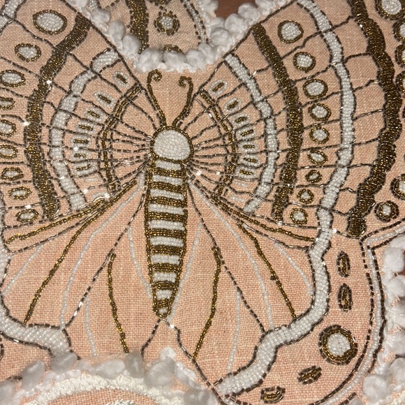 Nicole Miller butterfly placemats - Picture 2 of 5